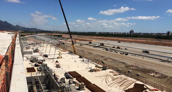 Imagem aérea das obras de construção do novo Aeroporto de Vitória.